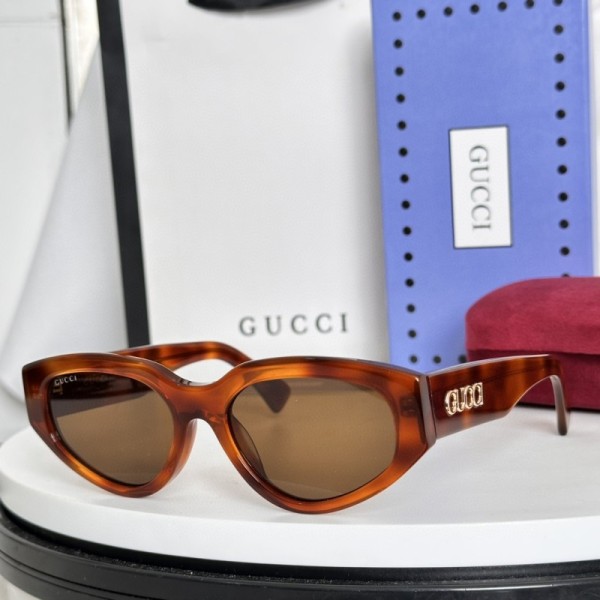 Gucci Sunglasses AAA (252)