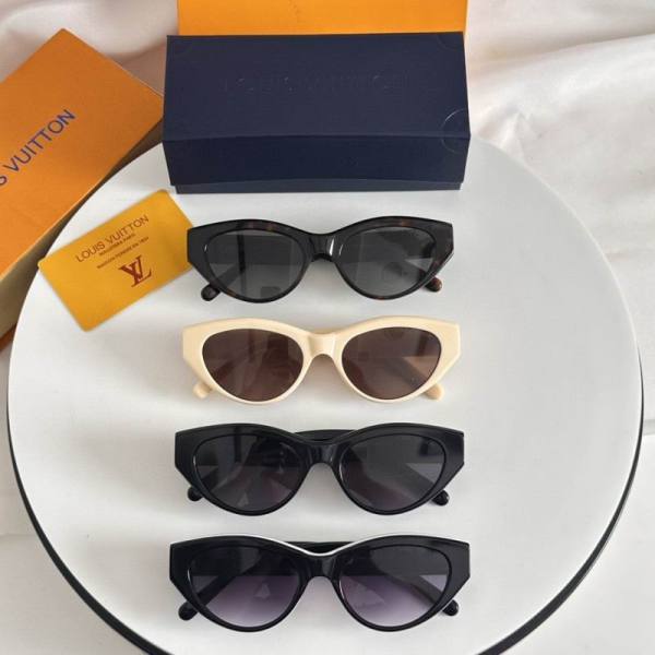 LV Sunglasses AAA (93)