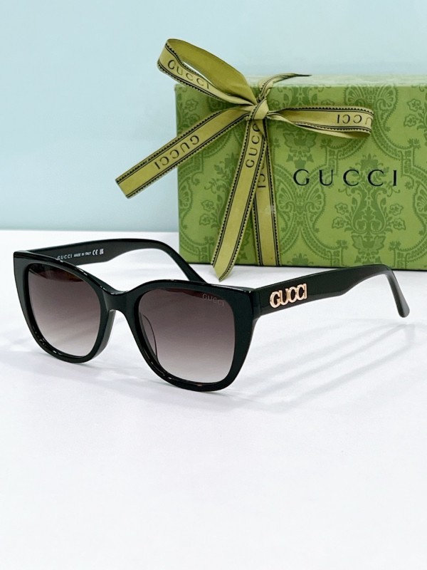Gucci Sunglasses AAA (281)