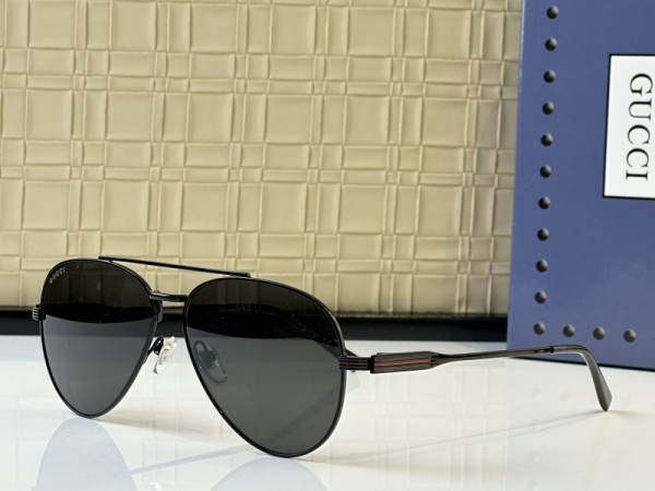 Gucci Sunglasses AAA (289)