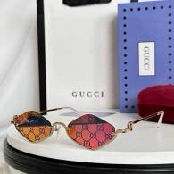 Gucci Sunglasses AAA (271)