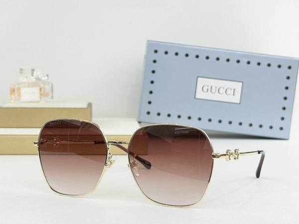 Gucci Sunglasses AAA (302)