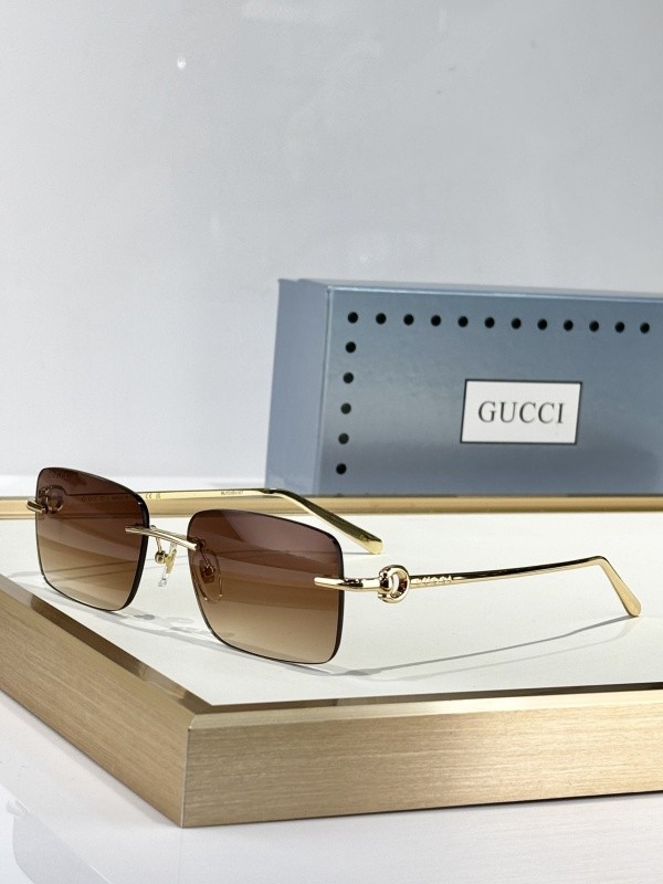 Gucci Sunglasses AAA (276)