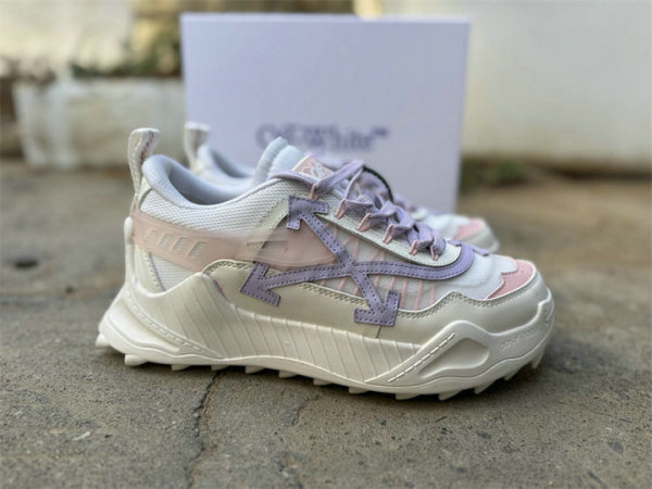 OFF-WHITE SNEAKERS (82)