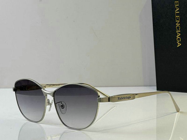 Balenciaga Sunglasses AAA (366)