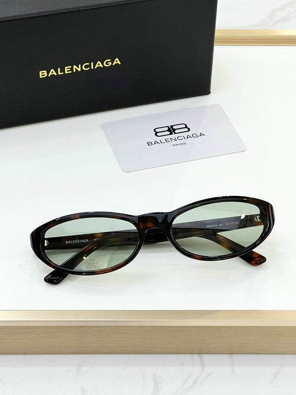 Balenciaga Sunglasses AAA (235)