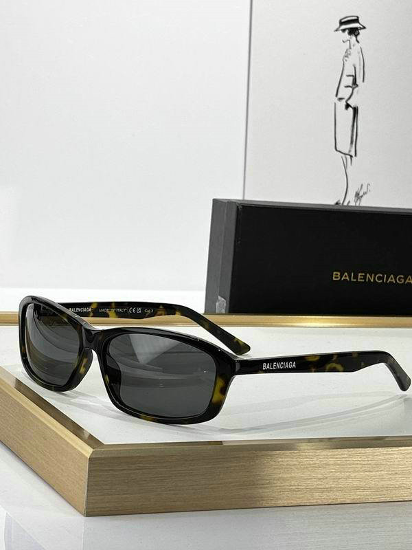 Balenciaga Sunglasses AAA (622)