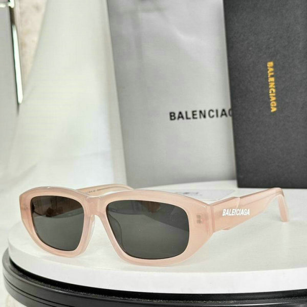 Balenciaga Sunglasses AAA (579)