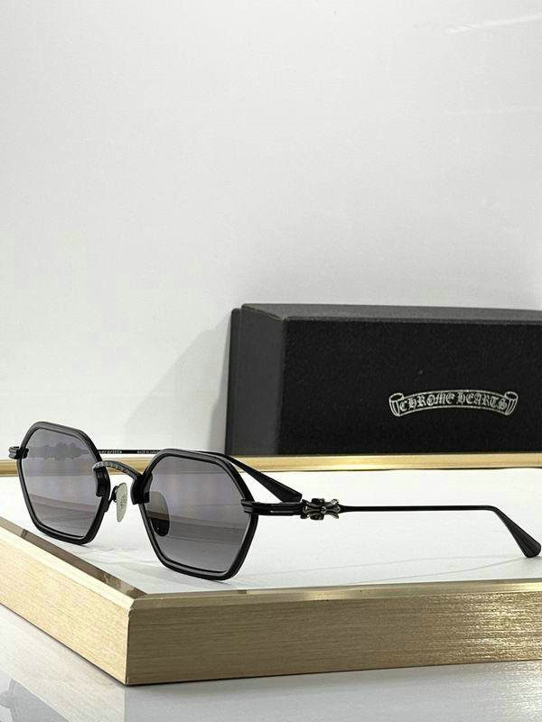 Chrome Hearts Sunglasses AAA (369)