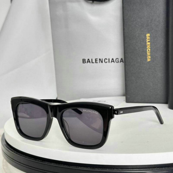 Balenciaga Sunglasses AAA (636)
