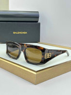 Balenciaga Sunglasses AAA (600)