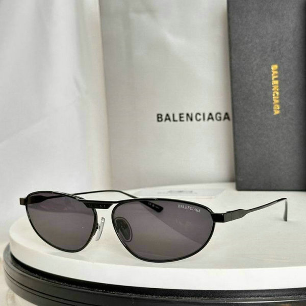 Balenciaga Sunglasses AAA (656)