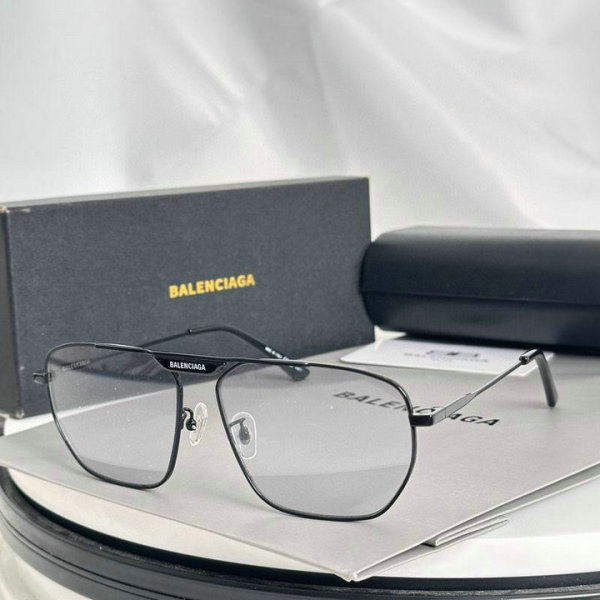 Balenciaga Sunglasses AAA (68)