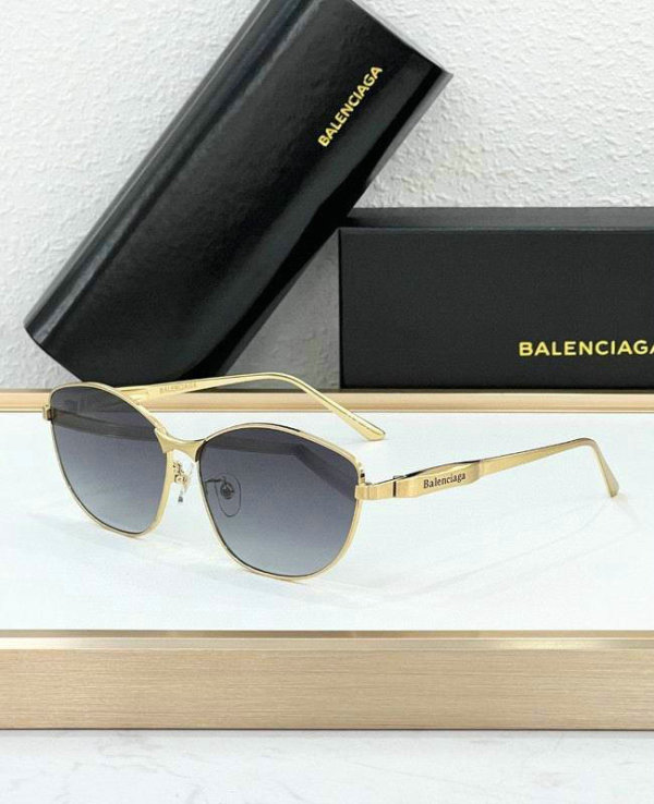 Balenciaga Sunglasses AAA (261)