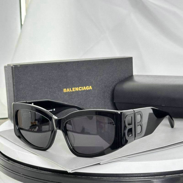 Balenciaga Sunglasses AAA (21)