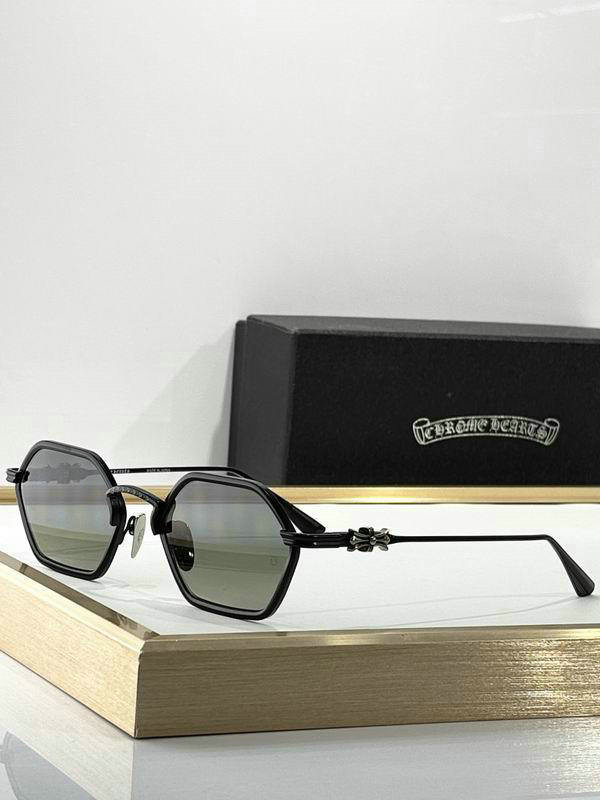 Chrome Hearts Sunglasses AAA (368)