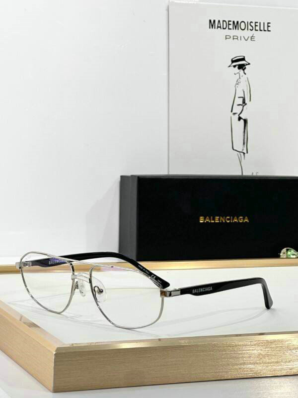 Balenciaga Sunglasses AAA (506)