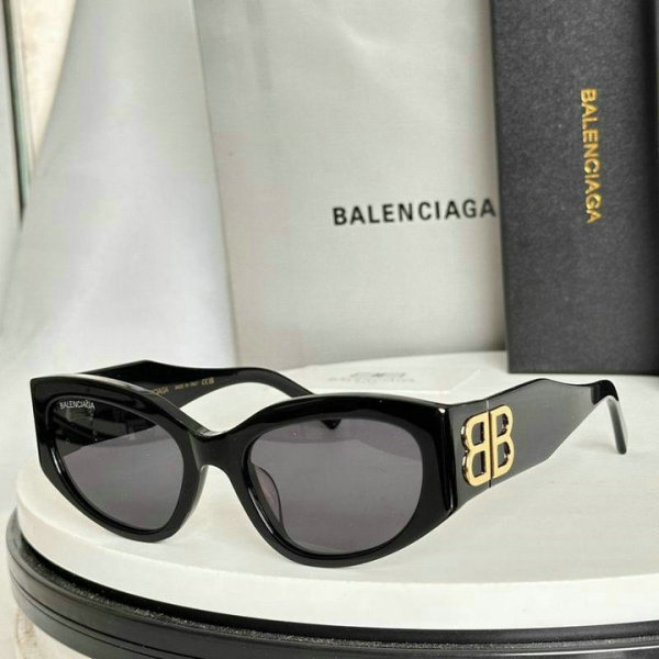 Balenciaga Sunglasses AAA (564)