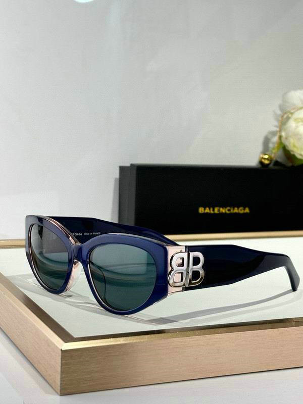 Balenciaga Sunglasses AAA (52)