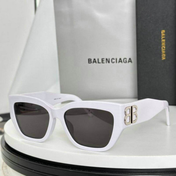 Balenciaga Sunglasses AAA (481)