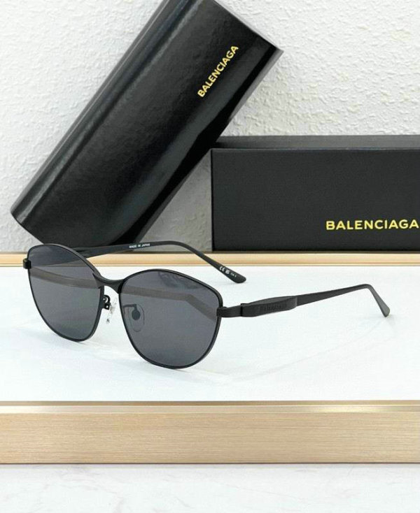 Balenciaga Sunglasses AAA (265)