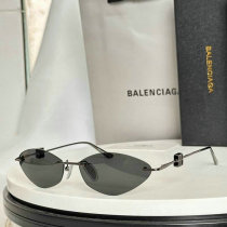 Balenciaga Sunglasses AAA (558) Balenciaga Sunglasses AAA (558)