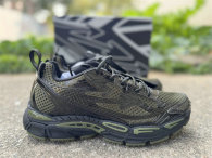 OFF-WHITE SNEAKERS (83)