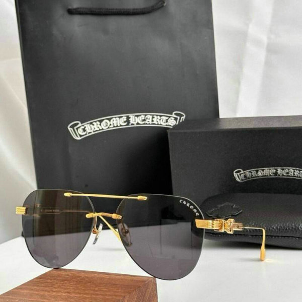 Chrome Hearts Sunglasses AAA (37)