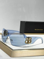 Balenciaga Sunglasses AAA (472)
