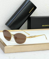 Balenciaga Sunglasses AAA (227)