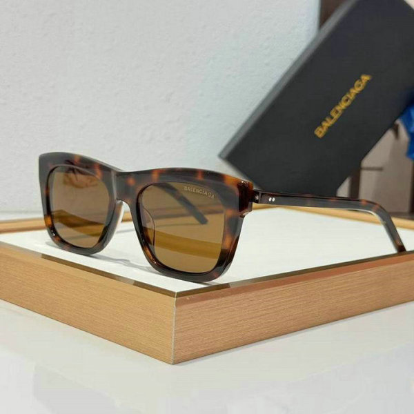 Balenciaga Sunglasses AAA (653)