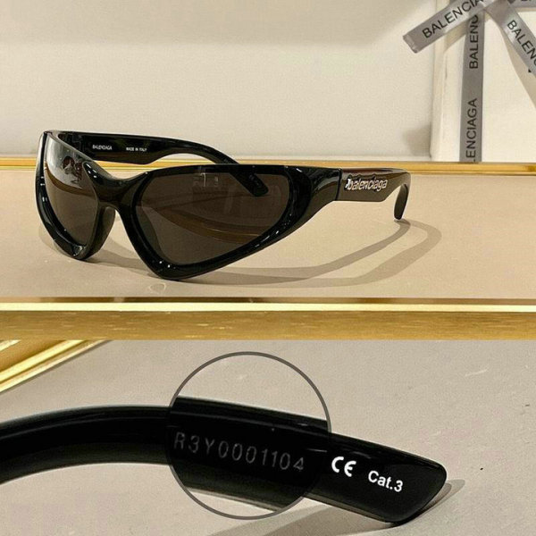Balenciaga Sunglasses AAA (685)