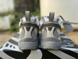 OFF-WHITE SNEAKERS (84)