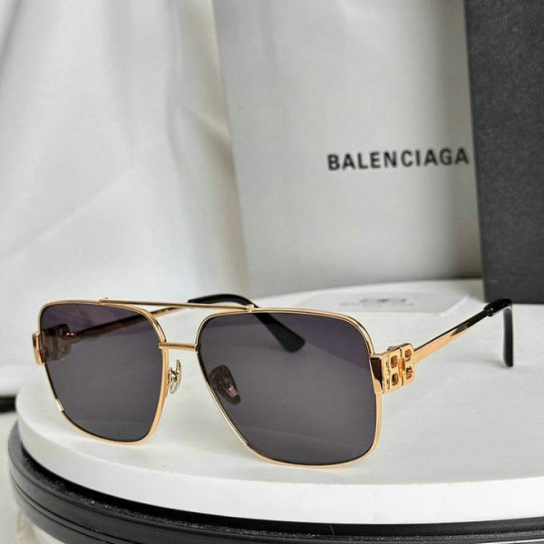 Balenciaga Sunglasses AAA (573)