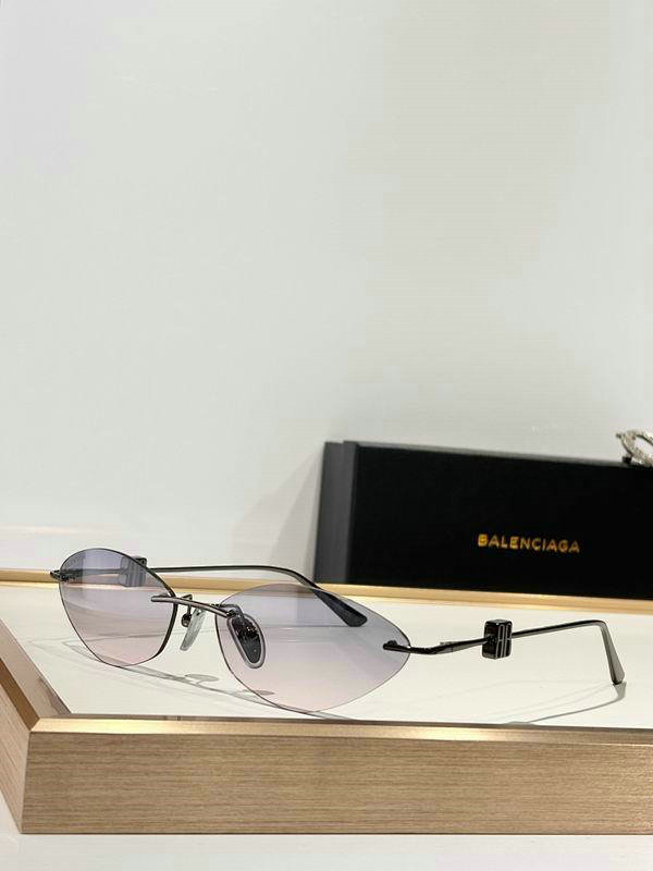 Balenciaga Sunglasses AAA (566)