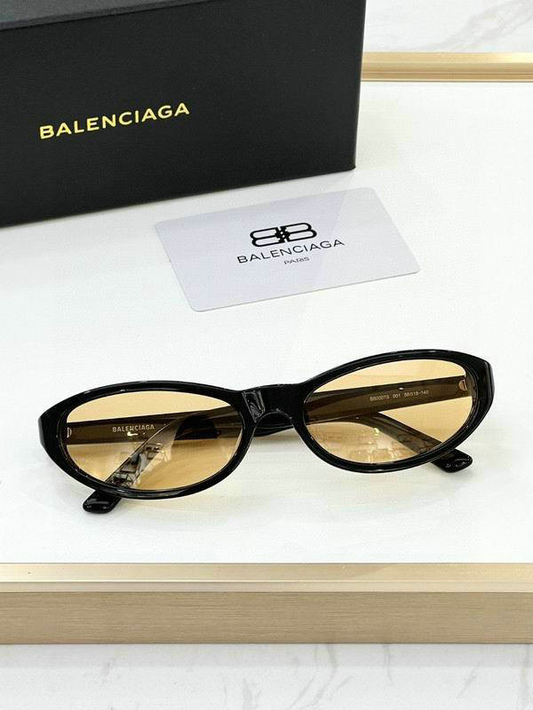 Balenciaga Sunglasses AAA (231)