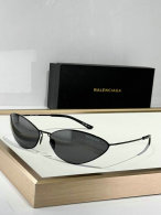 Balenciaga Sunglasses AAA (675)
