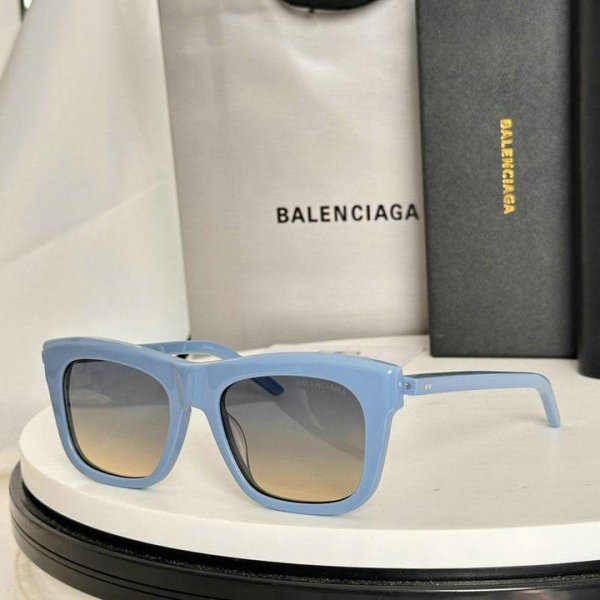 Balenciaga Sunglasses AAA (632)