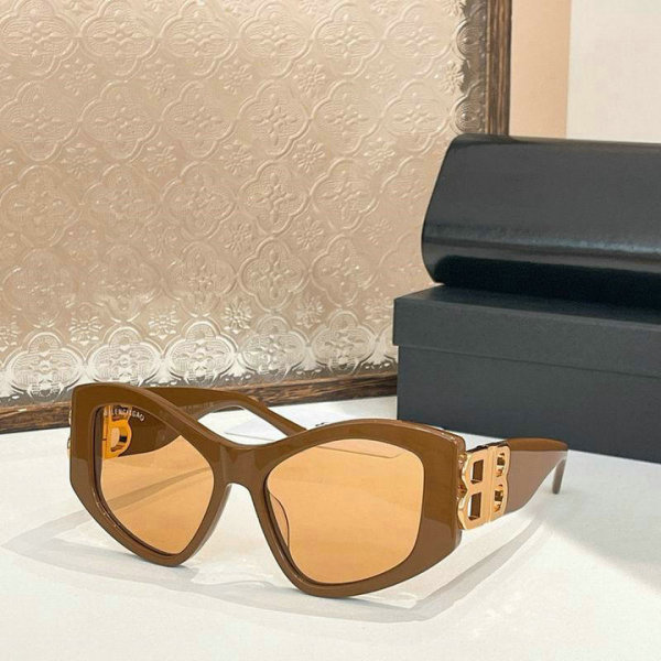 Balenciaga Sunglasses AAA (595)