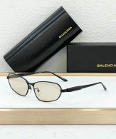 Balenciaga Sunglasses AAA (252)