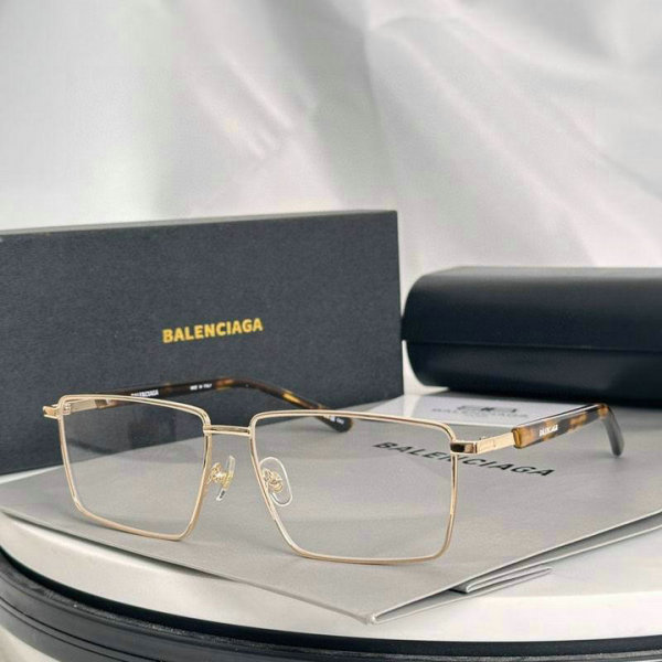 Balenciaga Sunglasses AAA (147)