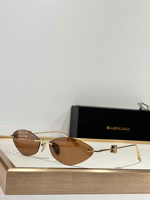 Balenciaga Sunglasses AAA (567)