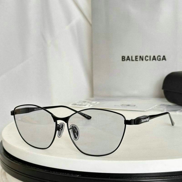 Balenciaga Sunglasses AAA (617)