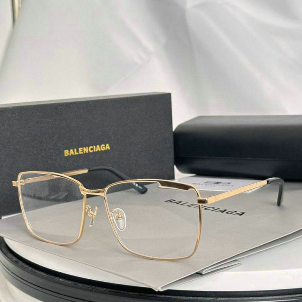 Balenciaga Sunglasses AAA (141)