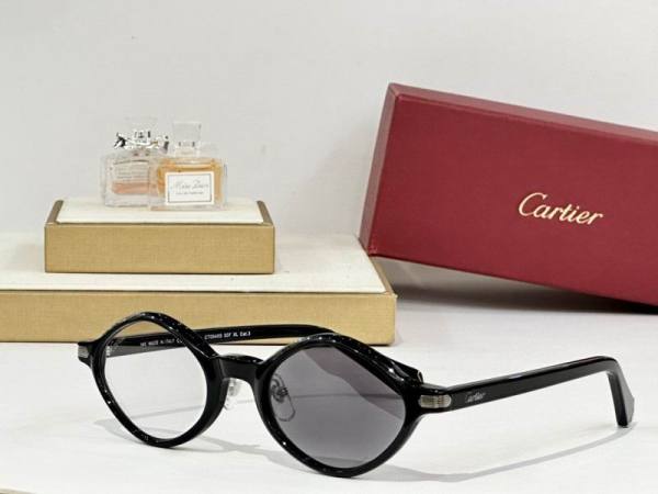 Cartier Sunglasses AAA (3272)
