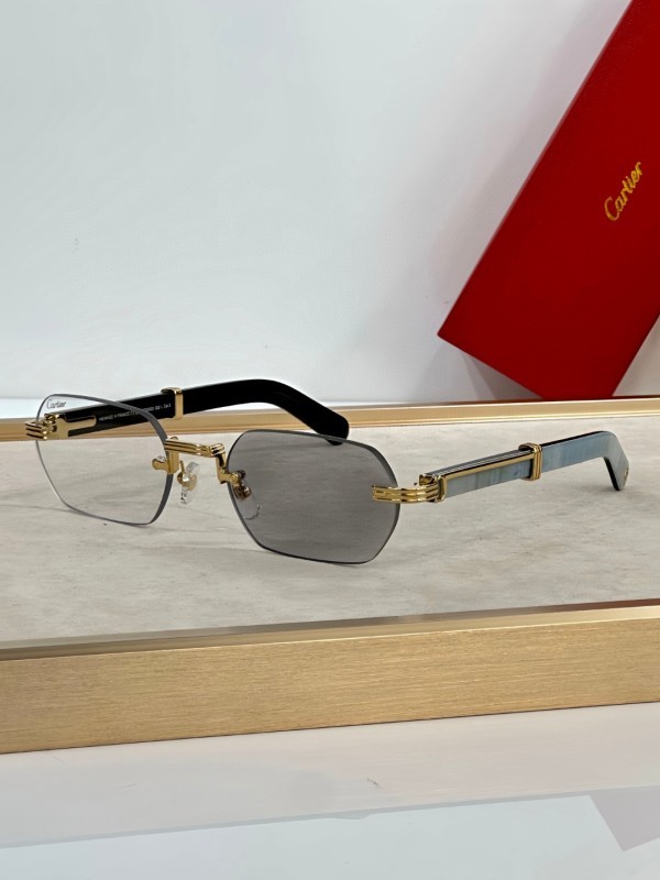 Cartier Sunglasses AAA (2708)