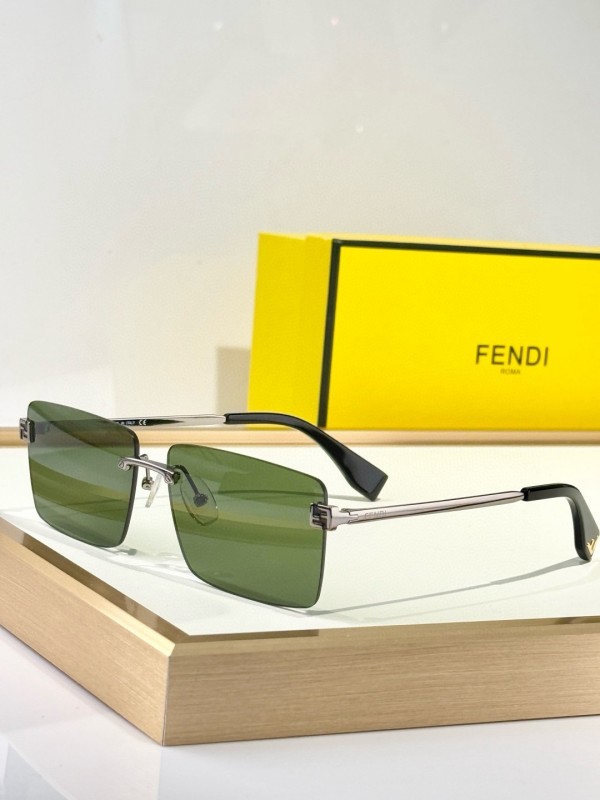 Fendi Sunglasses AAA (166)