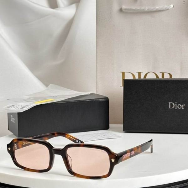 Dior Sunglasses AAA (172)