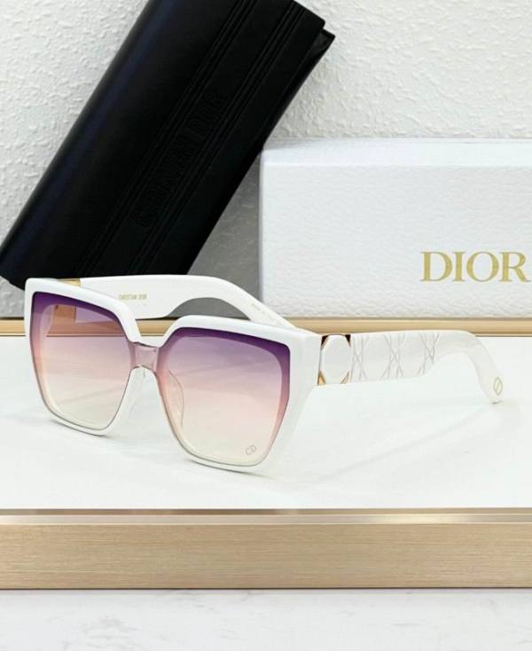 Dior Sunglasses AAA (139)