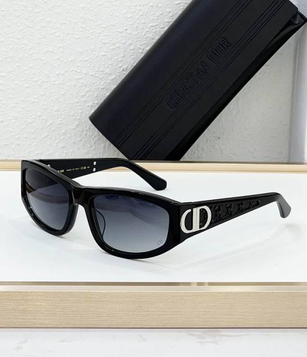 Dior Sunglasses AAA (593)